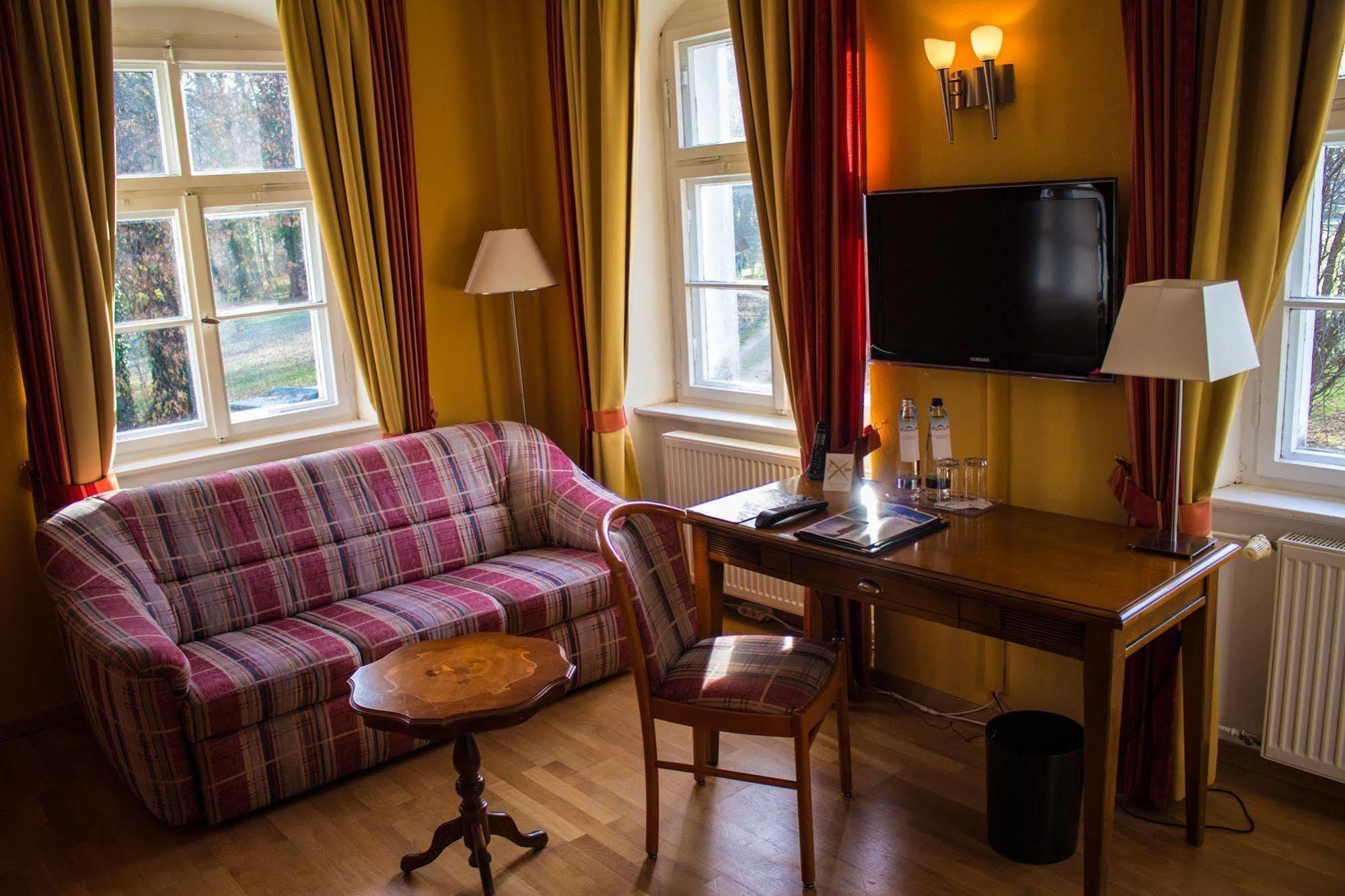 Schloss Burgellern Scheßlitz エクステリア 写真